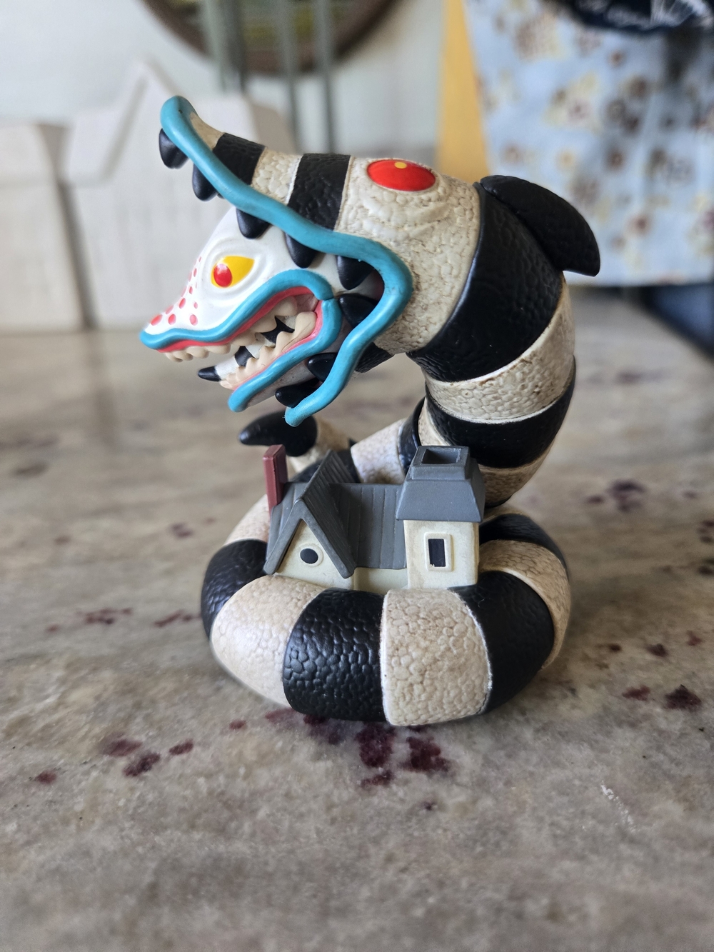 POP MART BEETLEJUICE  Sandworm Figurine